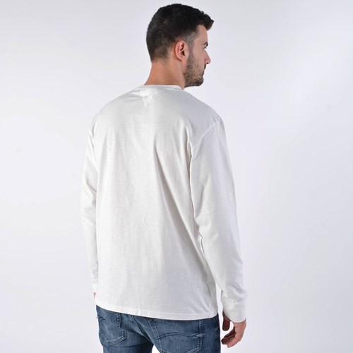 tommy-jeans-sleeve-logo-tee_1