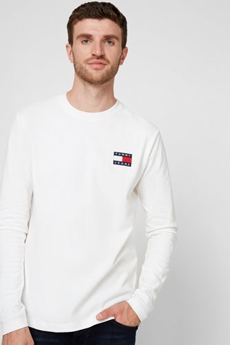 Tommy Jeans חולצה טישרט Badge Classic ארוך בלבן DM0DM06958