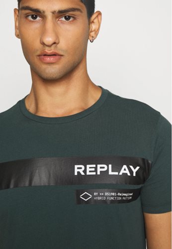 replay-m3156-tshirt2